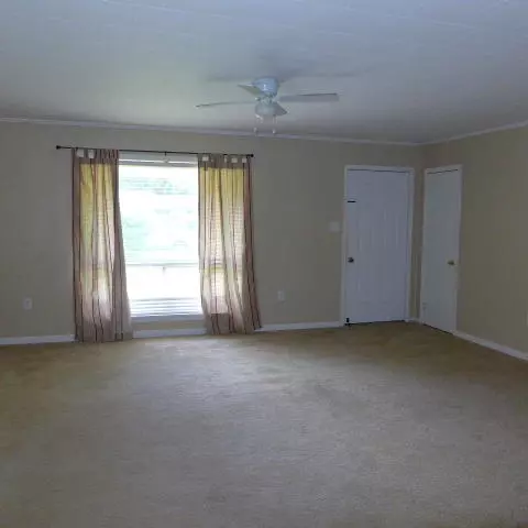 128 Cut Off Rd, Collins, MS 39428 photo 9