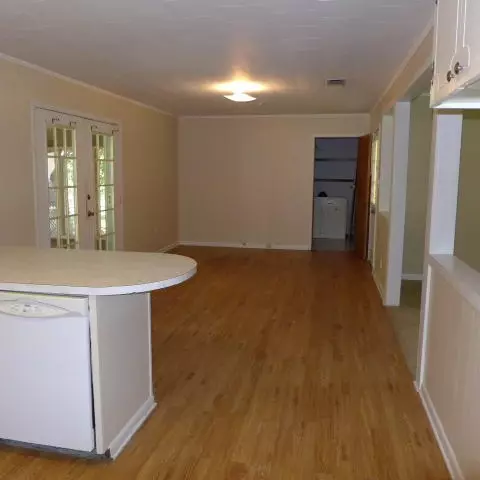 128 Cut Off Rd, Collins, MS 39428 photo 4