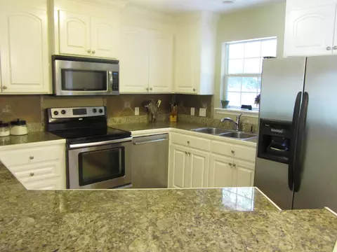 10 Trystan Dr, Petal, MS 39465 photo 9