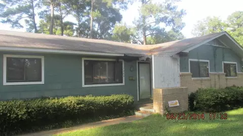 1003 State St, Laurel, MS 39440 photo 1