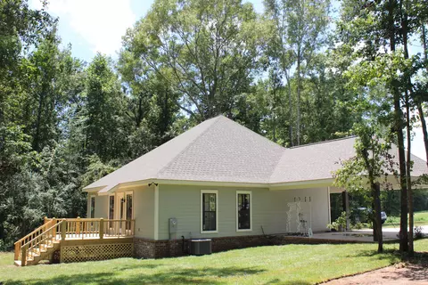 90 Circle Dr, Sumrall, MS 39482 photo 4