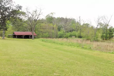 16 Township Rd, Laurel, MS 39443 photo 5
