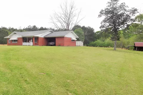 16 Township Rd, Laurel, MS 39443 photo 6