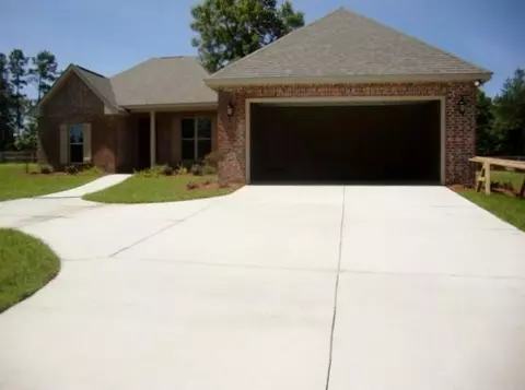 9 E Crockett, Sumrall, MS 39482 photo 2