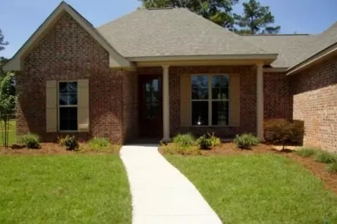 9 E Crockett, Sumrall, MS 39482 photo 1