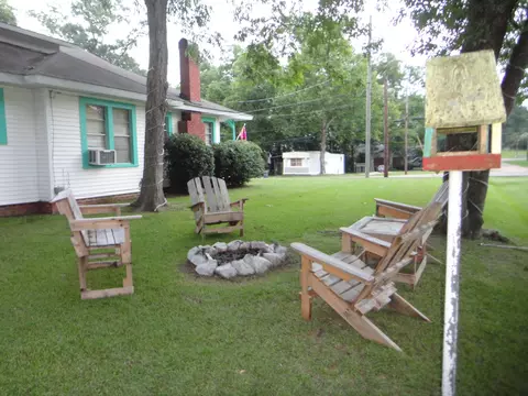 207 S Second St, Collins, MS 39428 photo 19