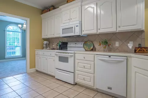 33 Nicklaus Trl, Petal, MS 39465 photo 5