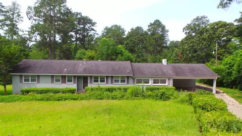 10 Pineridge Rd, Laurel, MS 39440 photo 1