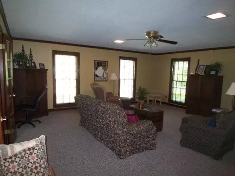 628 Pinehaven Dr, Laurel, MS 39440 photo 12