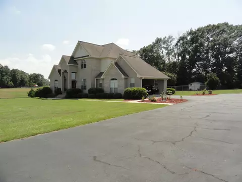 7 Beaver Lk, Laurel, MS 39443 photo 3