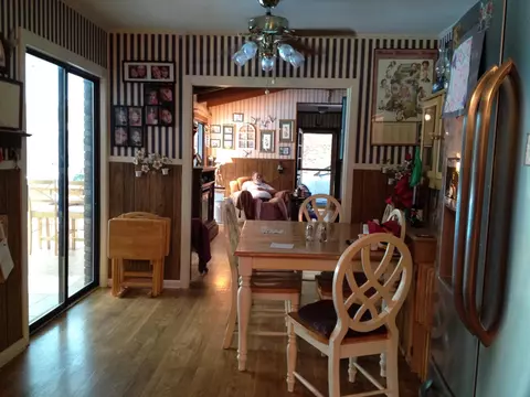 37 Jeff Byrd Rd, Laurel, MS 39443 photo 2