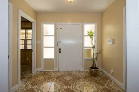 1324 Hill Dr, Laurel, MS 39440 photo 9
