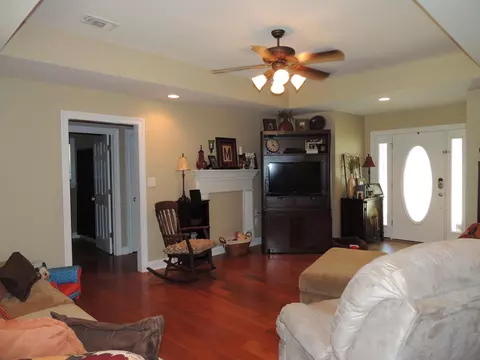 541 Knight Rd, Sumrall, MS 39482 photo 5