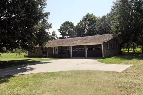 305 Jordan Dr, Laurel, MS 39443 photo 7