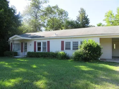 38 Northeast Dr, Laurel, MS 39443 photo 1
