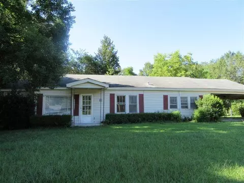 38 Northeast Dr, Laurel, MS 39443 photo 3