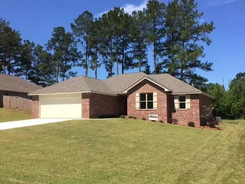60 Hemingway Dr, Sumrall, MS 39482 photo 1