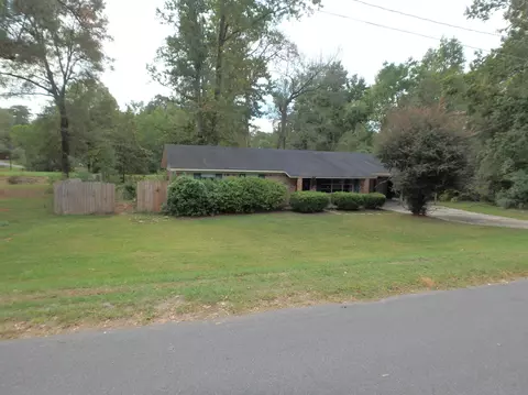 1018 Lamar Dr, Laurel, MS 39440 photo 2