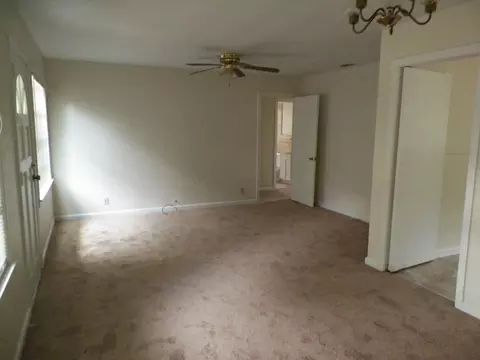 641 W 29th St, Laurel, MS 39440 photo 7