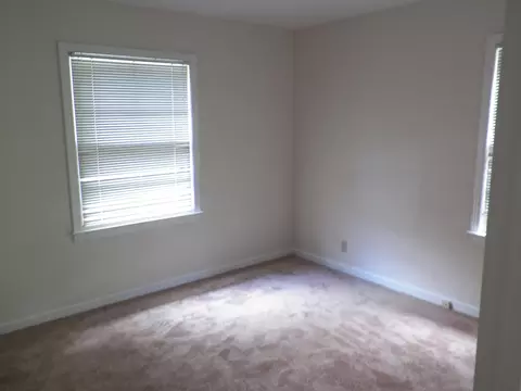 641 W 29th St, Laurel, MS 39440 photo 10