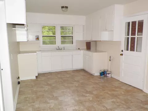 641 W 29th St, Laurel, MS 39440 photo 13