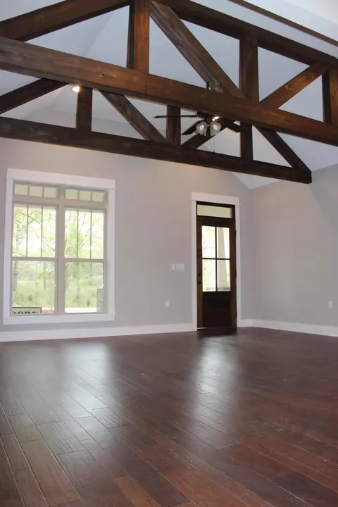 71 Higgins, Sumrall, MS 39482 photo 3