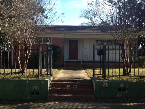 853 N 7th Ave, Laurel, MS 39440 photo 1