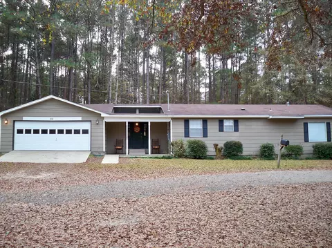 43 Clark Dirt Pit Rd, Laurel, MS 39443 photo 1