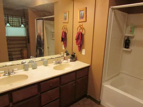 155 Shattles Loop, Brooklyn, MS 39425 photo 17