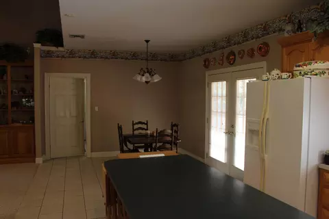 14 Hickory Pt, Laurel, MS 39443 photo 24