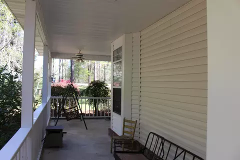 14 Hickory Pt, Laurel, MS 39443 photo 7