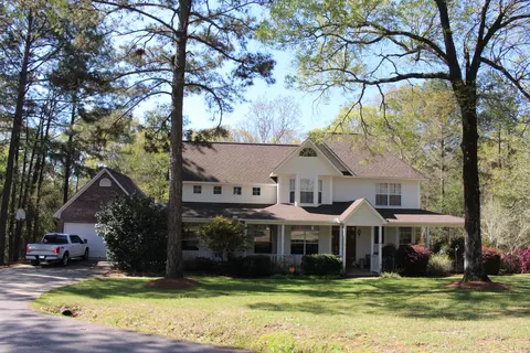 14 Hickory Pt, Laurel, MS 39443 photo 1