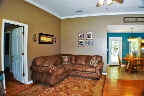 15 Southdown Dr, Sumrall, MS 39482 photo 4