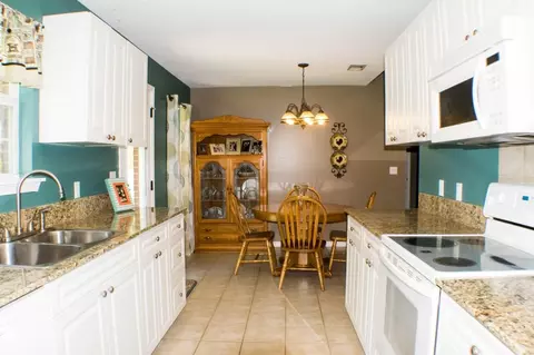 15 Southdown Dr, Sumrall, MS 39482 photo 10
