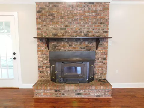 104 Kathy St, Purvis, MS 39475 photo 7