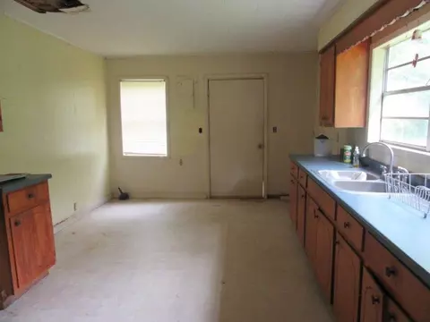 777 Lower Myrick Rd, Laurel, MS 39443 photo 4