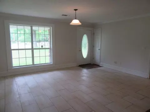 109 Tommy Johnson Rd, Laurel, MS 39443 photo 2