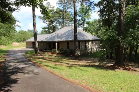 66 Munn Rd, Sumrall, MS 39482 photo 2
