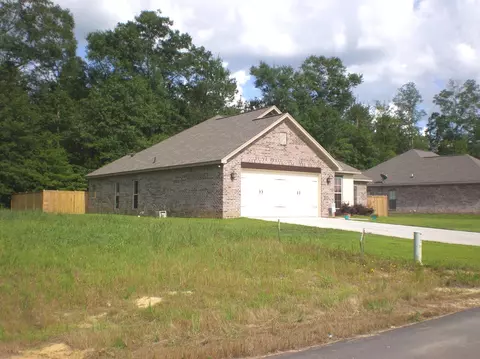 34 E Sycamore, Sumrall, MS 39482 photo 4
