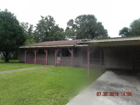 735 Anderson Ave, Purvis, MS 39475 photo 1