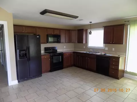 101 Hemingway Dr, Sumrall, MS 39482 photo 5