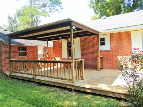 219 6th St, Purvis, MS 39475 photo 3