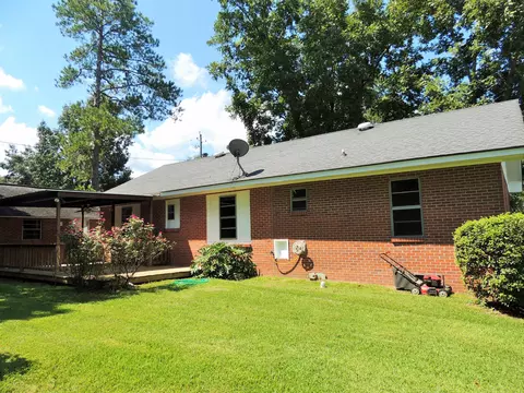 219 6th St, Purvis, MS 39475 photo 2
