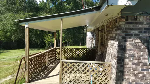 1007 S Main St, New Augusta, MS 39462 photo 3