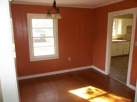 300 E 2nd Ave, Petal, MS 39465 photo 3