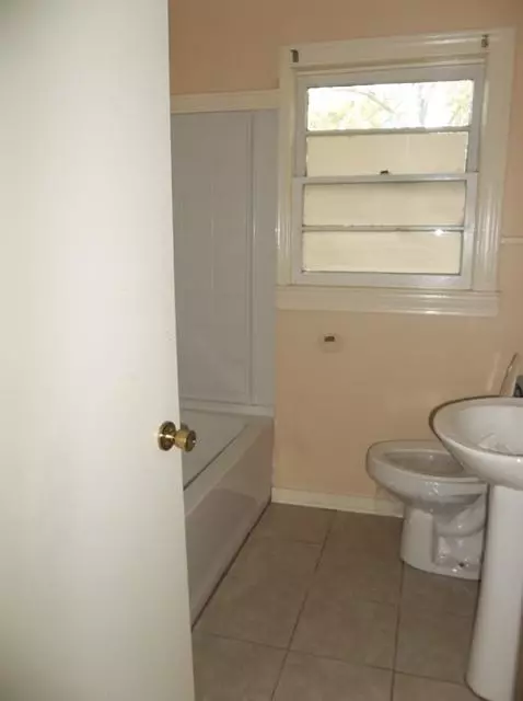 300 E 2nd Ave, Petal, MS 39465 photo 7