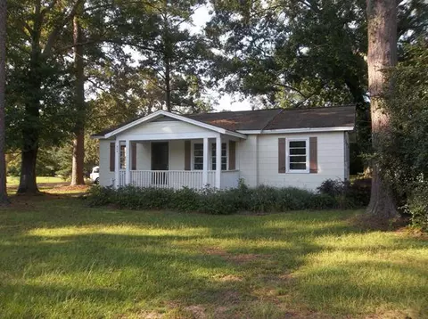 300 E 2nd Ave, Petal, MS 39465 photo 1