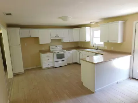 53 Sasser Rd, Laurel, MS 39443 photo 12