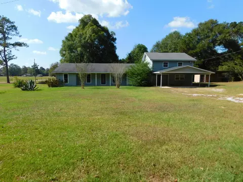 53 Sasser Rd, Laurel, MS 39443 photo 3