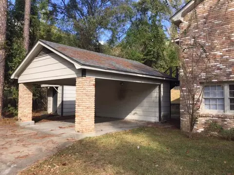 44 Bay, Laurel, MS 39440 photo 4